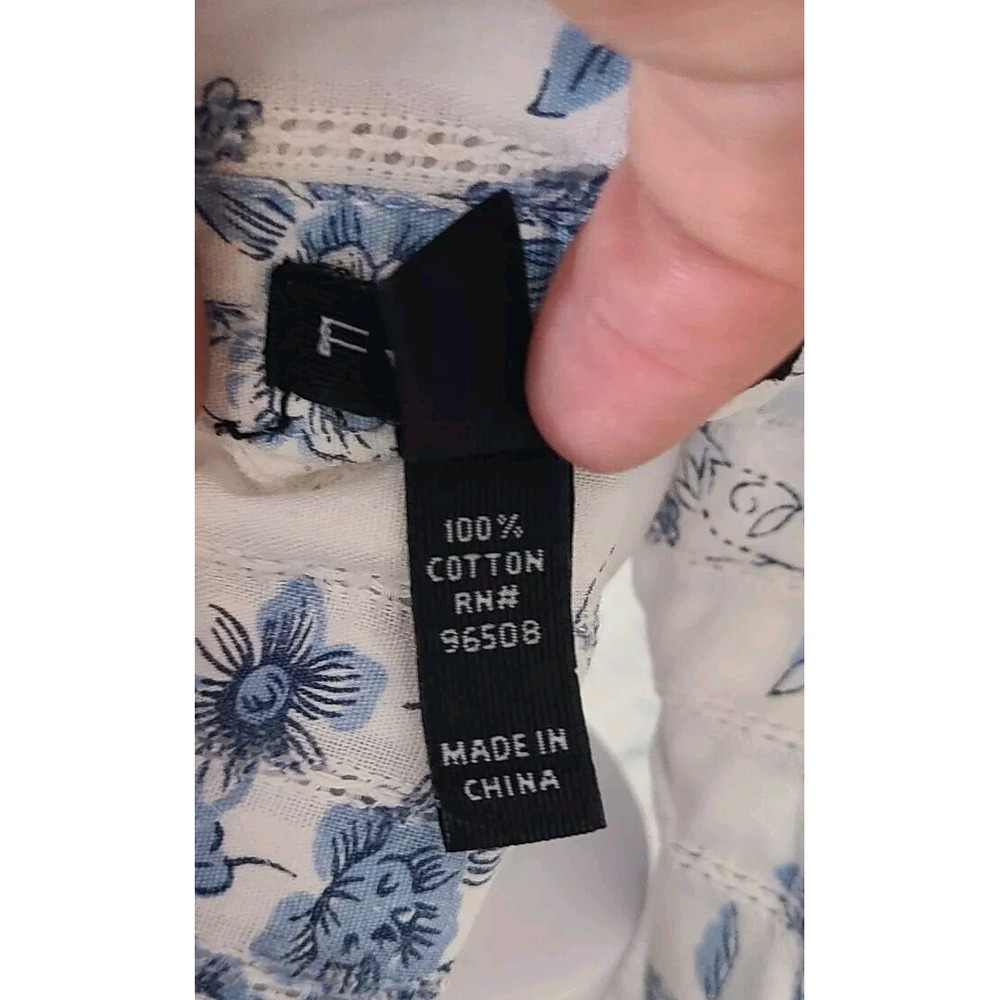 F.A.N.G Womens button Blue/White Shirt With Roses Sz L Cottagecore Romantic - Picture 9 of 9